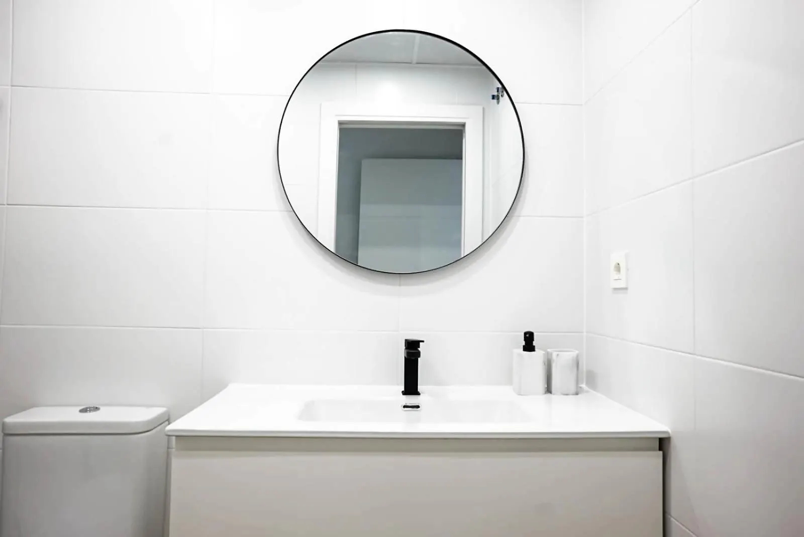 Precioso Apartamento En Nueva Andalucia Piscina Marbella 0*,  İspanya