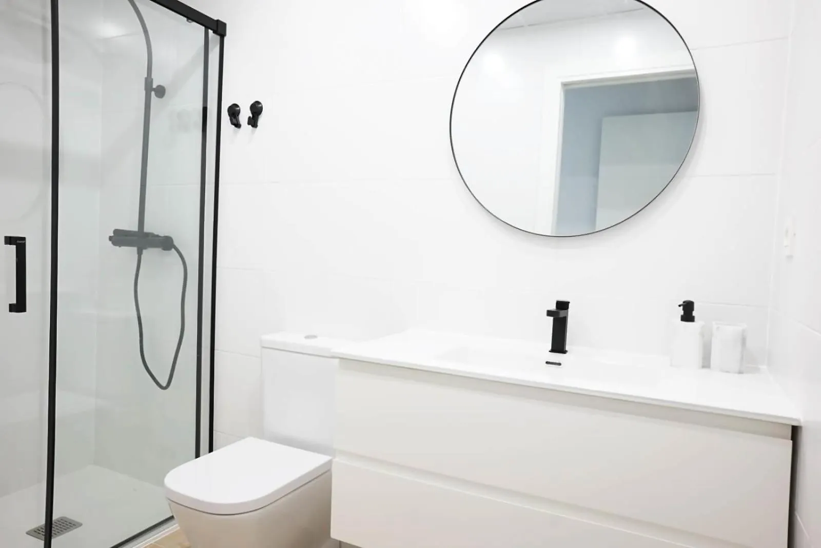 Daire Precioso Apartamento En Nueva Andalucia Piscina Marbella