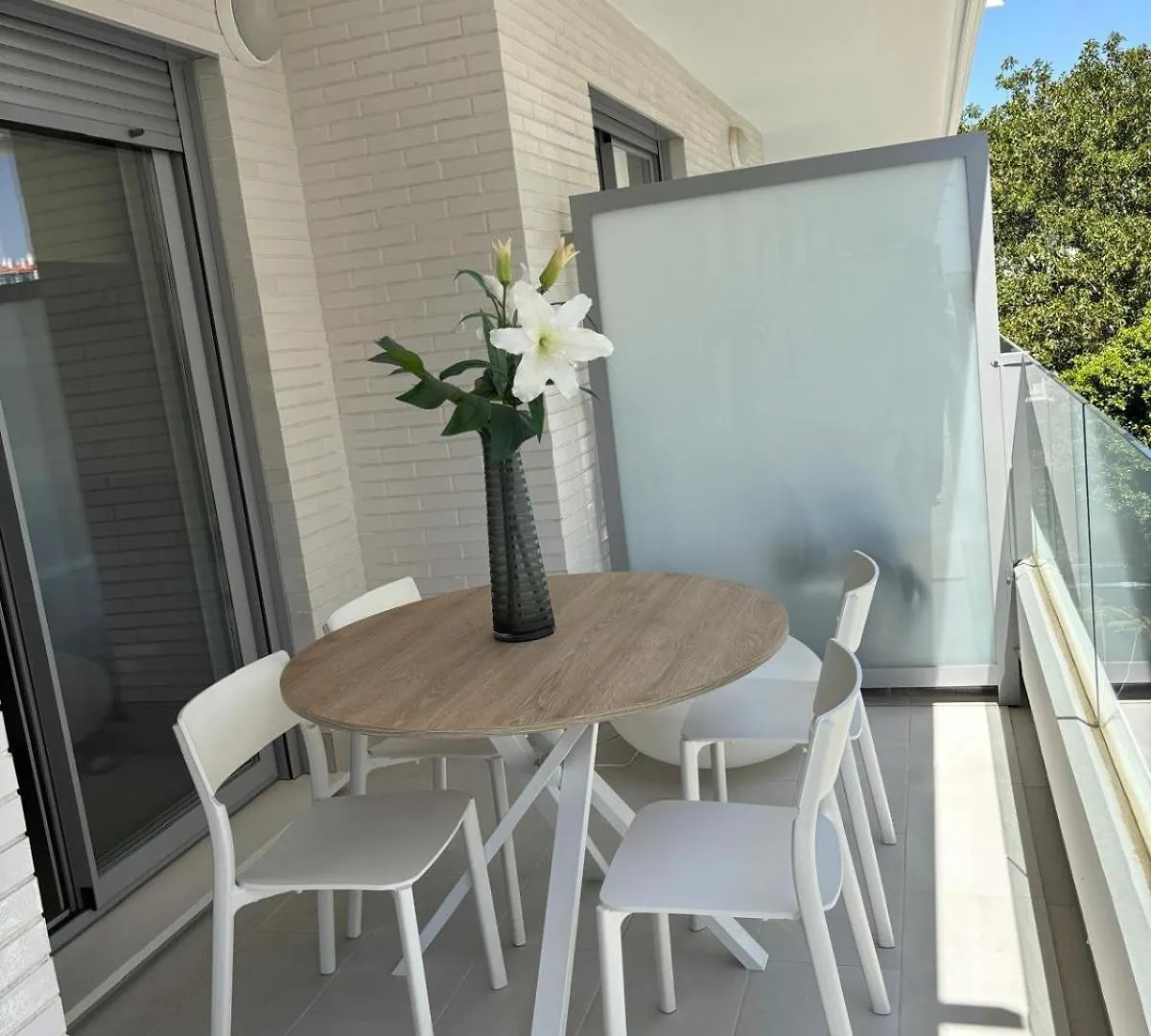 Precioso Apartamento En Nueva Andalucia Piscina Marbella İspanya